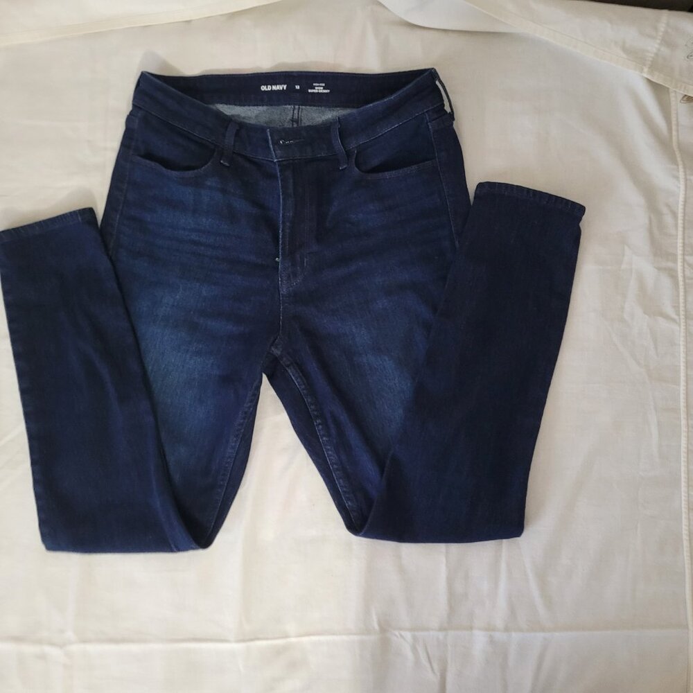 Blue Jeans NWOT Old Navy Womens Size 12 High Rise Super Skinny WOW